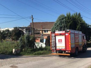 Çalışma Yapan Kepçe Doğal Gaz Borusunu Patlattı, Bölgede Panik Oluştu