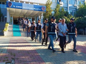 İ̇stanbul, İ̇zmir Ve Tekirdağ’daki Dev Silah Operasyonunda Yakalanan 10 Şüpheli Adliyede
