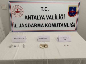 Şüphe Üzerine Aranan Şahıstan Uyuşturucu Maddesi Çıktı
