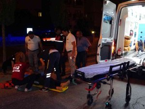 Antalya’da Devrilerek Sürüklenen Motosikletin Sürücüsü Yaralandı