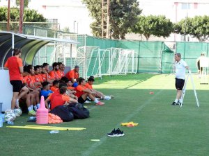 Kepez Belediyespor’un İlk Deplasman Heyecanı
