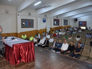 Salihli’de, Yeni Eğitim Öğretim Yılı Öncesi Trafik Tedbirleri Masaya Yatırıldı