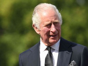 İ̇ngilizler Yeni Kralını Sevgiyle Karşıladı