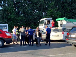 Yalova’da Zincirleme Trafik Kazası: 4 Yaralı