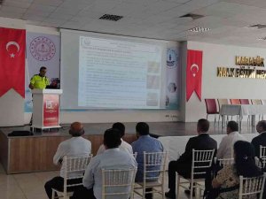 Karabük’te Okul Servislerine Trafik Eğitimi