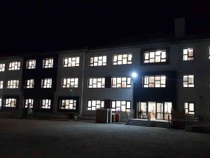 Müteahhitle Yaşanan Sorun Çözüldü, Okul Pazartesi Açılacak