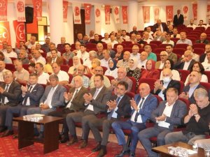 Akçaabat’ta “Anlatma Ve Aydınlatma” Toplantısı Düzenlendi