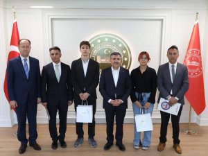 Bi̇lsem Öğrencileri Yarışmada Dereceye Girdi