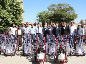 Iğdır’da Üreticilere 36 Adet Seyyar Süt Sağım Ünitesinin Dağıtımı Yapıldı