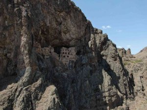 Ankara’nın Sümela’sı Yok Olma Tehlikesi İle Karşı Karşıya