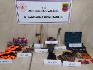Kaçak Kazı Yapanlara Jandarmadan Suçüstü