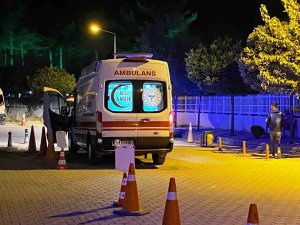 Konya’da Üzerine 300 Kiloluk Bahçe Kapısı Devrilen Kadın Hastanelik Oldu