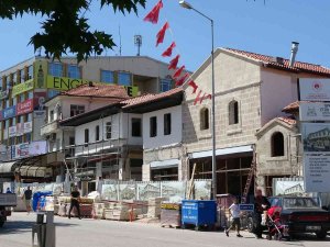 Isparta’da 461 Yıllık Tarihi Üzüm Pazarı Restore Ediliyor