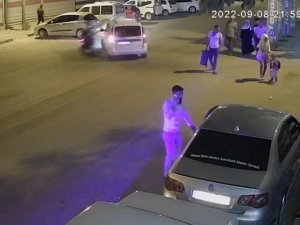 Motosikletin Otomobille Çarpıştığı Kaza Kamarada