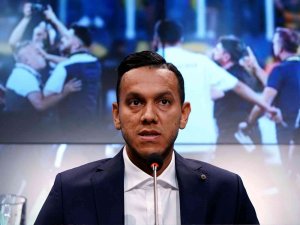 Josef De Souza: "Bu Tür Cezalar Türk Futbolunun İmajına Zarar Veriyor"