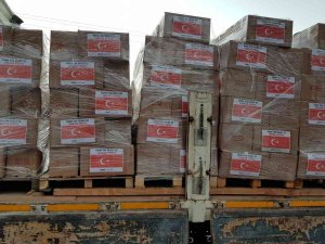 Gümüşhane’den Pakistan’a 1071 Koli Gıda Yardımı Gönderildi