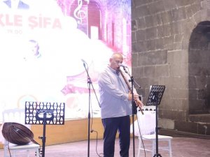 Kayseri’de ‘Müzikle Şifa’ Anlatıldı