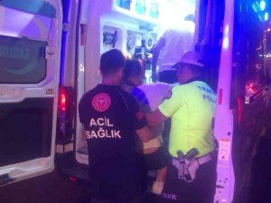 Tem’de Alkollü Sürücü Seyir Halindeki Araca Arkadan Çarptı: 1 Yaralı
