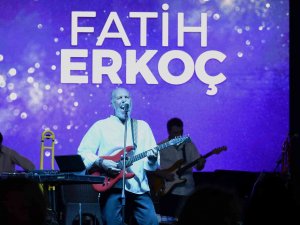 Fatih Erkoç 36 Yıl Sonra Yeniden Altın Güvercin Sahnesinde Olmanın Heyecanını Yaşadı