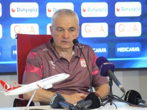 Rıza Çalımbay: “Caner İle Taraftar Tartışmamalıydı”
