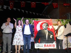 Çağrışan, Bağbozumu Şenliği’nde Buluştu