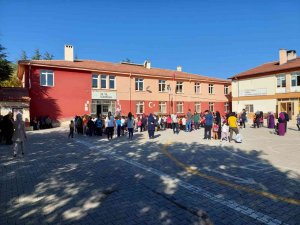 Tomarza’da 4 Bin 432 Öğrenci Ders Başı Yaptı