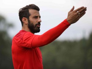 Sivasspor Taraftarı, Caner Osmanpaşa’yı Takımda İstemiyor