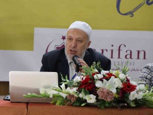 Yeni Dünyada Çağı Okuyan Gençler Arifan Külliyesinde Bir Araya Geldi