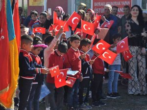 Jandarma Uzman Çavuş Öğrencilerle ‘Terekeme’ Oynadı