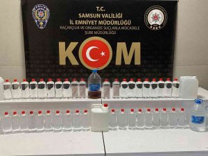 Kom Polisi El Yapımı İçki Ve Etil Alkol Ele Geçirdi
