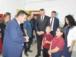 Burdur’da İlk Ders Zili Çaldı