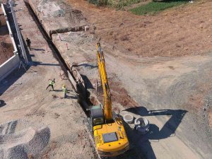 Konya Büyükşehir’in Merkez Ve İlçelerde Altyapı Seferberliği Sürüyor