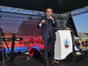 Ünal, “İ̇zmir’de Büyükşehir Belediye Başkanının Kurtuluş Gününde Düşmanca Hareket İçerisinde Olan Yunan’a Haddini Bil Demesini Beklerdik”