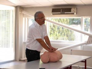 Çikolata Fabrikası Çalışanlarına İlk Yardım Eğitimi