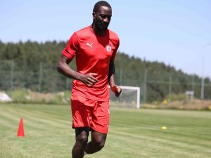 Sivassporlu Mustapha Yatabare’nin Acı Günü!