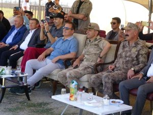 Yüksekova’nın Beyzbolu ‘Holane’ Yeniden Yaşatılıyor