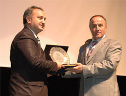 Vali TED'den Okul İstedi
