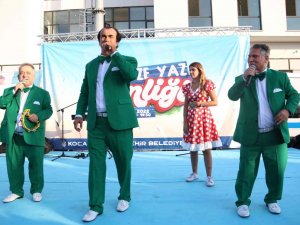 ’Yeşilçam Vokal Grubu’ Gebzeli Çocukları Coşturdu