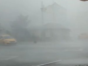 Kastamonu’da Dolu Yağışı Ve Fırtına Etkili Oldu