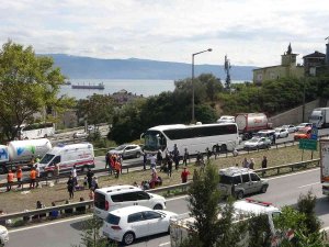 Yolcu Otobüslerinin Karıştığı Trafik Kazasında 2’si Bebek 4 Yaralı
