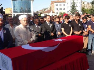 Şehit Astsubay Ağıl’ın Cenazesi Son Yolculuğuna Uğurlandı