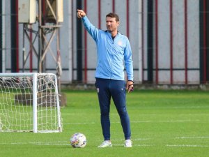 Samsunspor’da Bayram Bektaş İle Yollar Ayrıldı