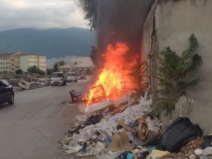Bursa’da Hurdacılar Sitesinde Yangın Paniği