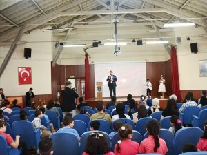 Beyoğlu’nda Yeni Eğitim Yılı Renkli Görüntülerle Başladı