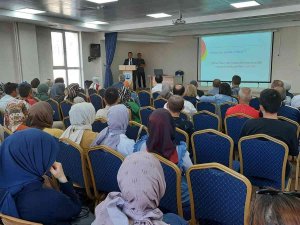 Aile Okulu Projesi Çerçevesinde Öğretmenlere Verilen Eğitimler Başladı