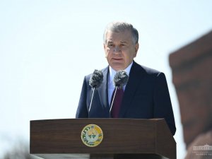 Özbekistan Cumhurbaşkanından Silvan’da Celaleddin Harzemşah Türbesi Talebi