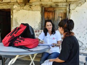 Konyaaltı Belediyesi’nden Kırsaldaki Çocuklara Kırtasiye Desteği