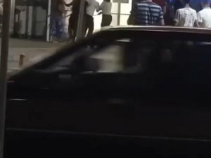 Adana’da Kadınlar Sopalarla Hastane Bastı