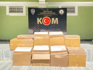 Uşak’ta 10 Milyon Kaçak Makaron Ele Geçirildi
