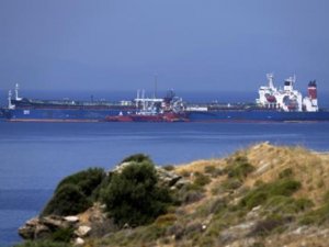 İ̇ran, Yunan Tankerlerinin Mürettebatını Serbest Bırakacak